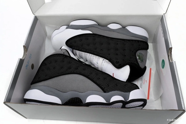 13 Retro Flint Black Jordan DJ5982-060 Air 0812